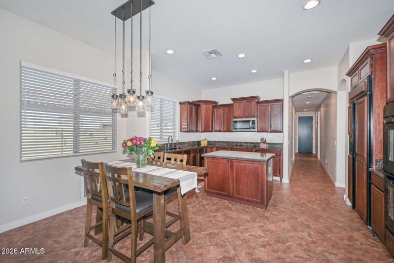 Breakfast Room-Kitchen