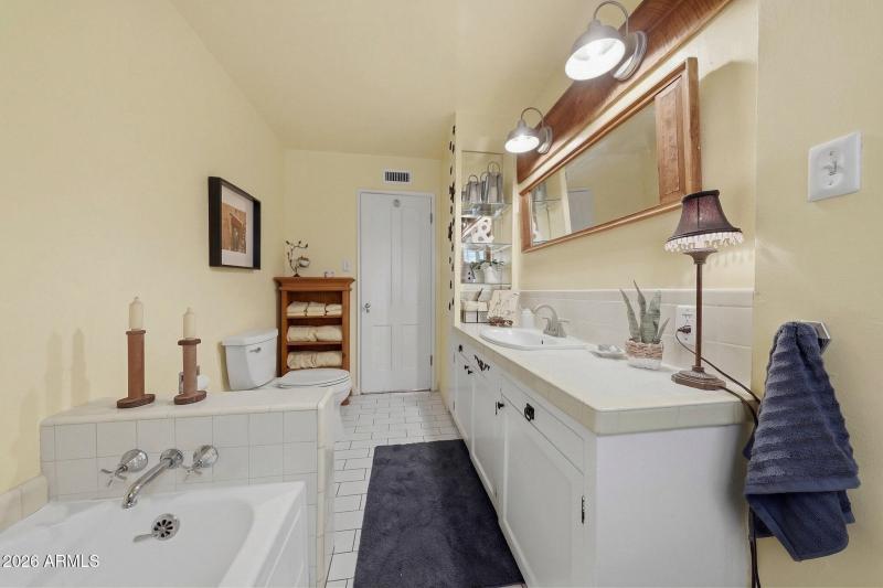 Hallway Bathroom 2