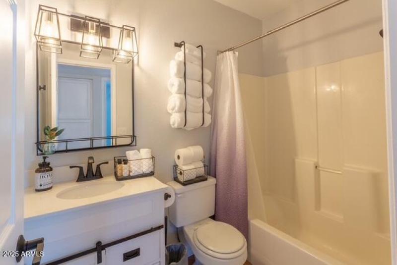 bathroom-01
