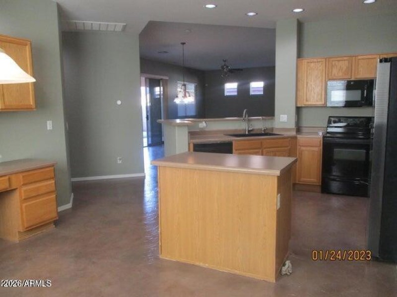 Photo #4