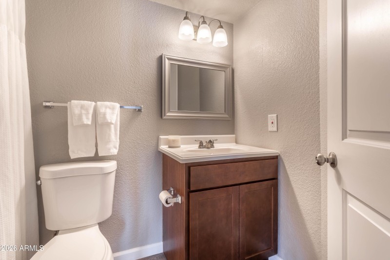 hall bath 01