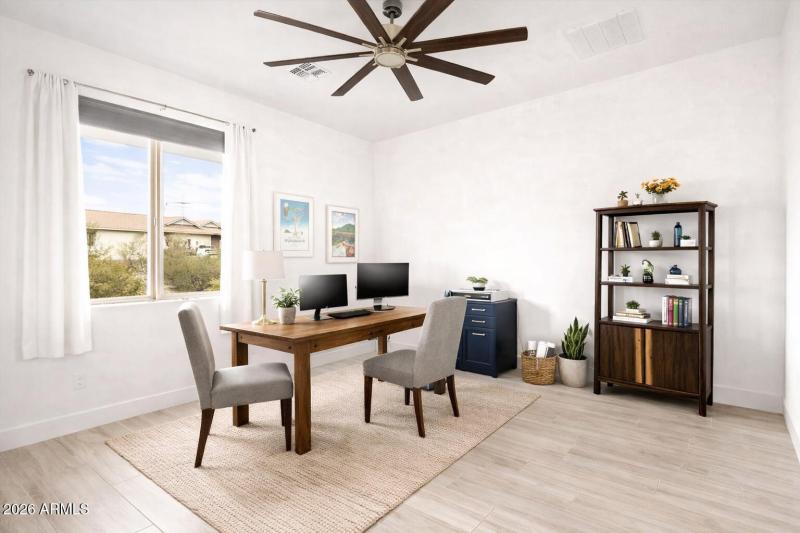 Office/Den (BONUS ROOM)