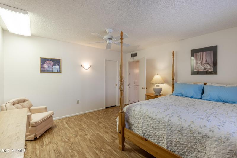 Second bedroom