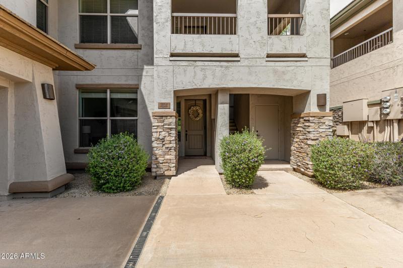 Front Exterior Entry