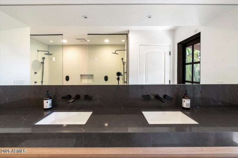 17 Primary Ensuite