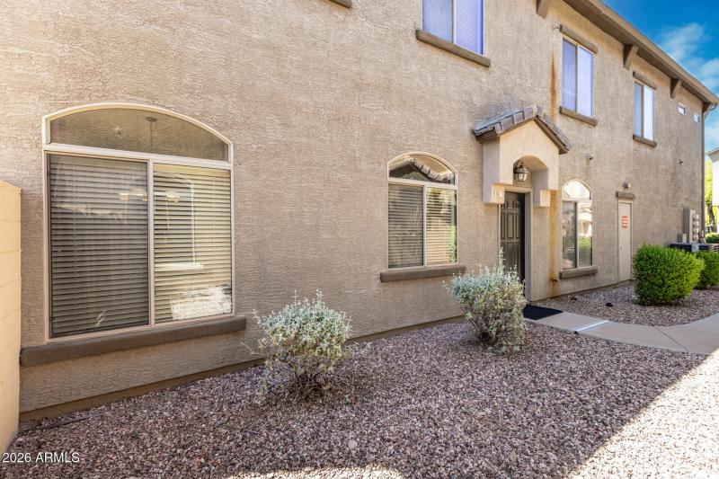 2250 E DEER VALLEY Road 15