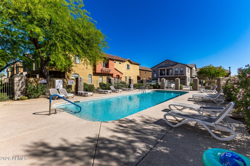 2250 E DEER VALLEY Road 15