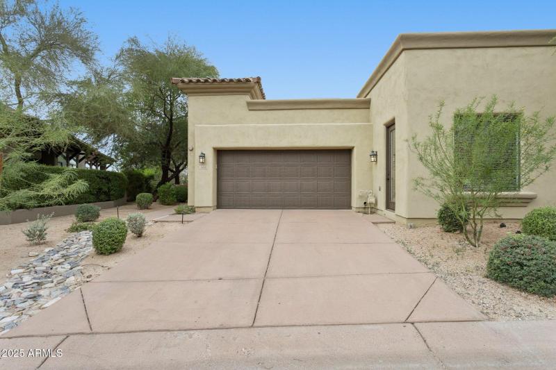 9270 E Thompson Peak Pkwy, 364