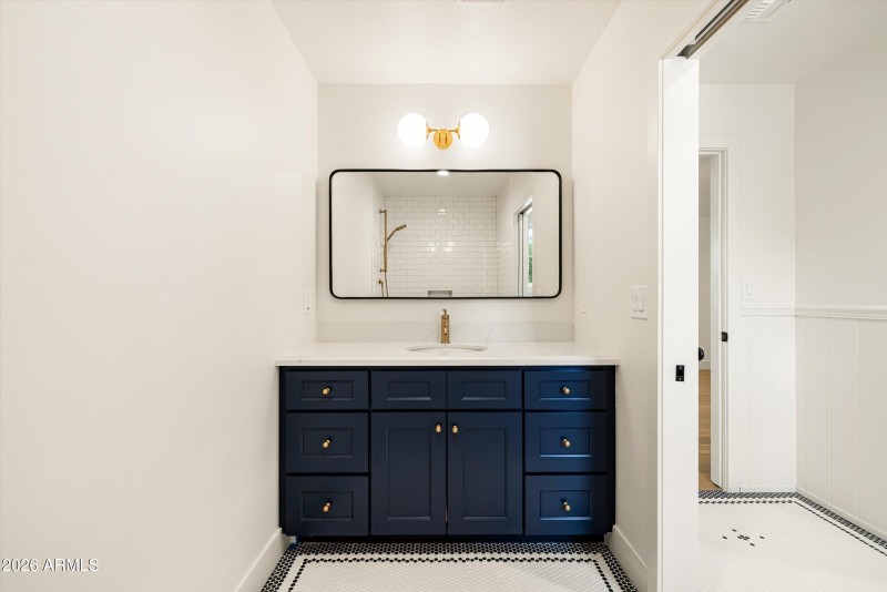 Guest Bath 2