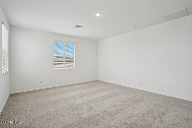 32-web-or-mls-W Brown St-S0104-032