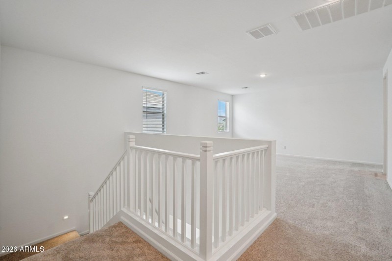 33-web-or-mls-W Brown St-S0104-033