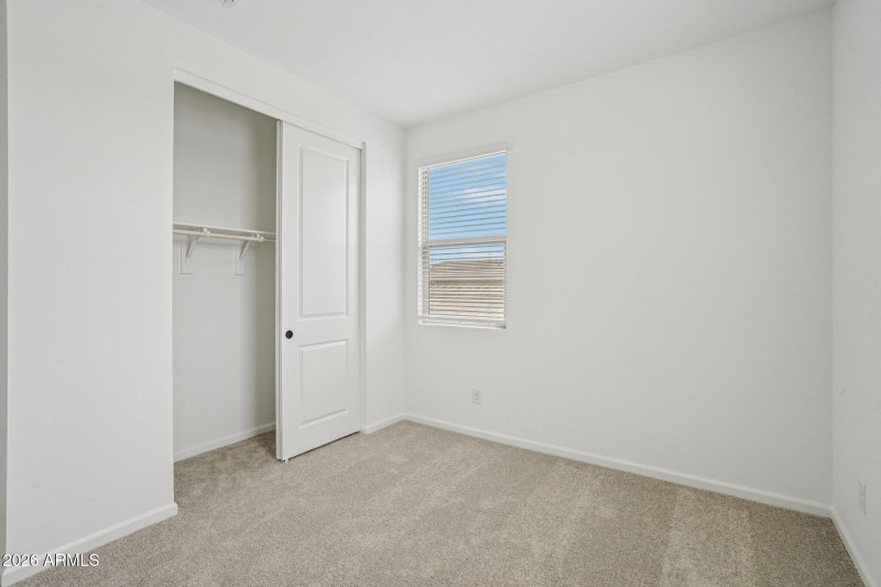 44-web-or-mls-W Brown St-S0104-044
