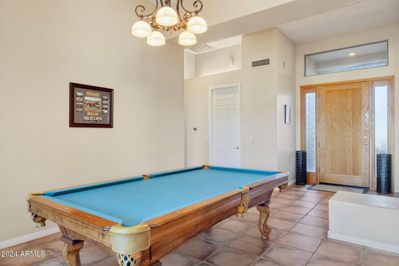 Great Entertaining Space