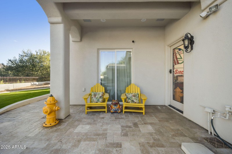 76-web-or-mls-12110-e-gold-dust-ave