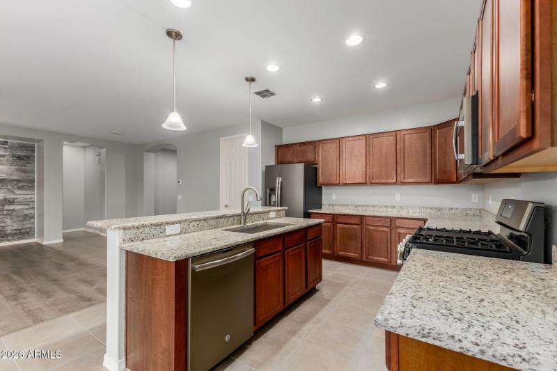 12 White Oak