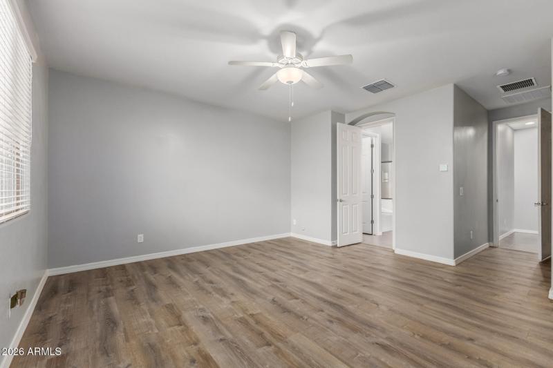 16 White Oak