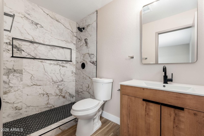 3556 E Helena Dr - 14