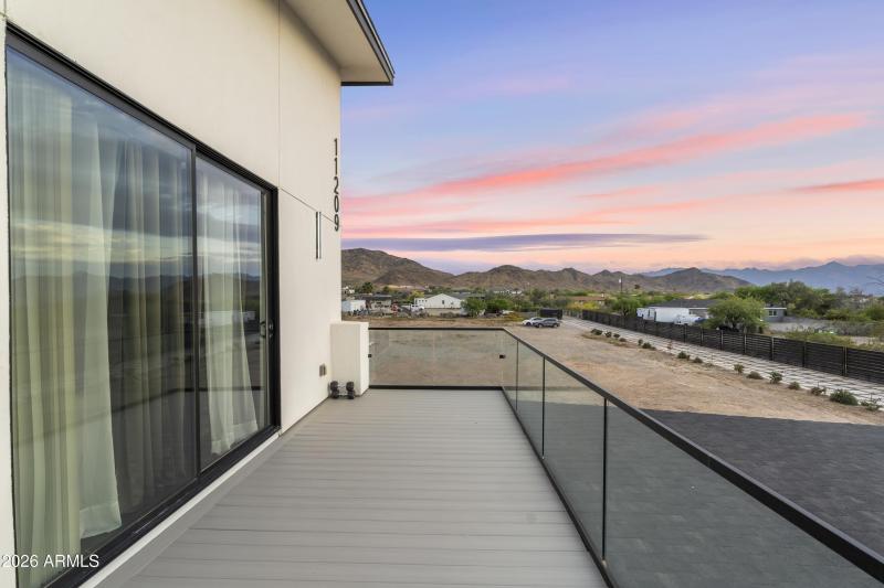 Loft Deck