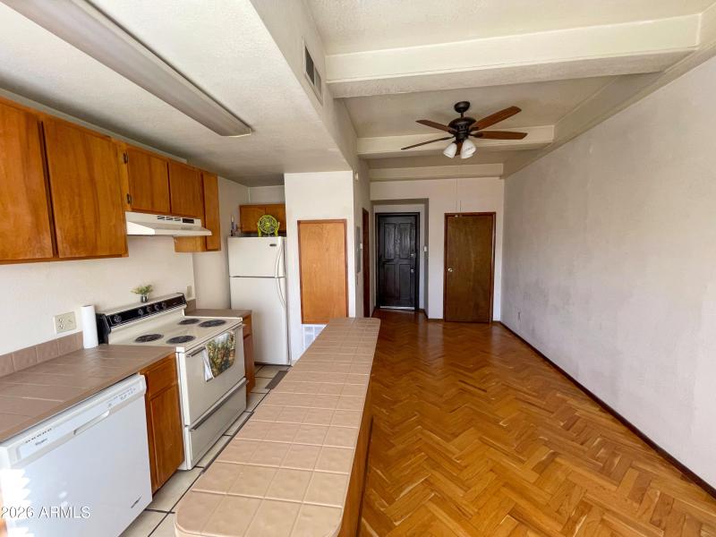 15_Kitchen_Alt_Mar2026