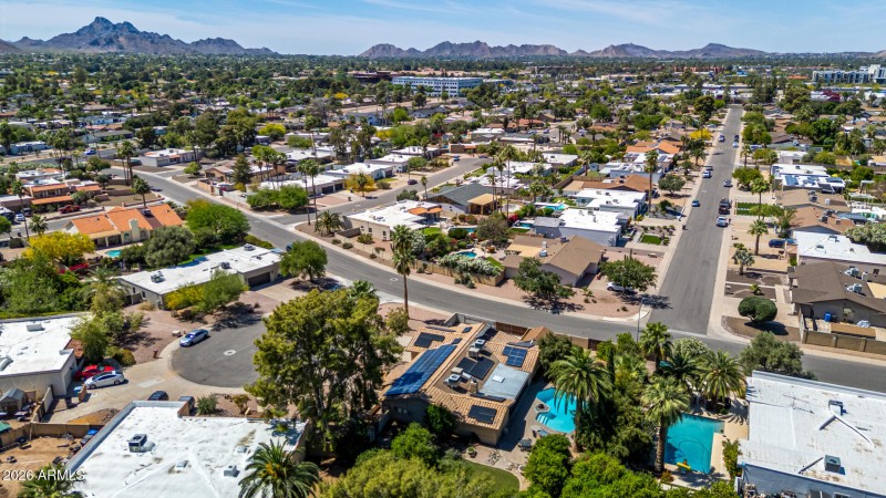 58 Charter Oak