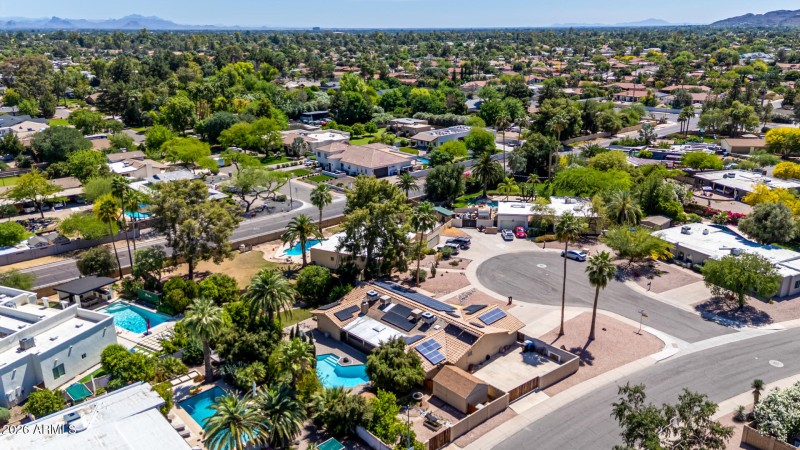 52 Charter Oak