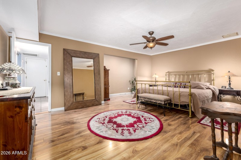 22 Charter Oak