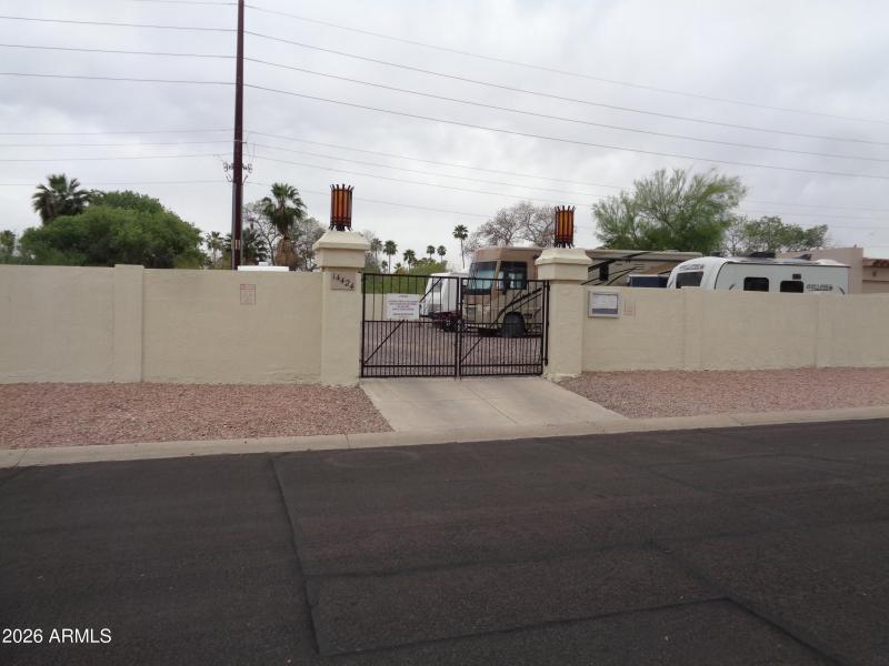HOA Storage Yard