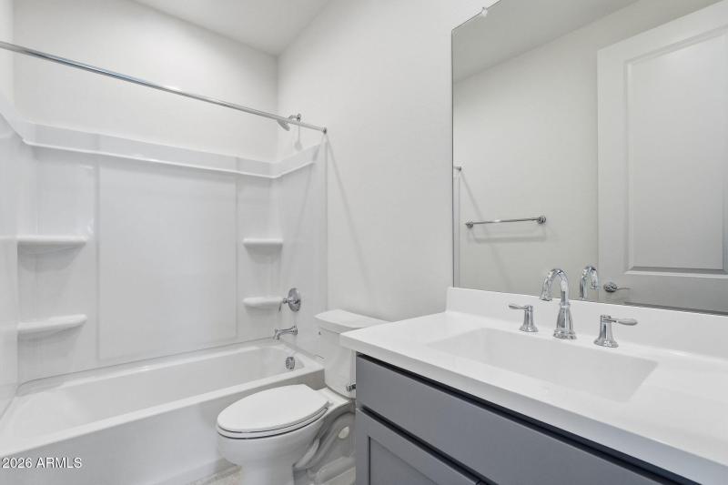 Secondary bathroom upstairs