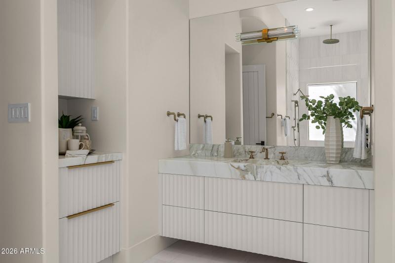 primary bath2