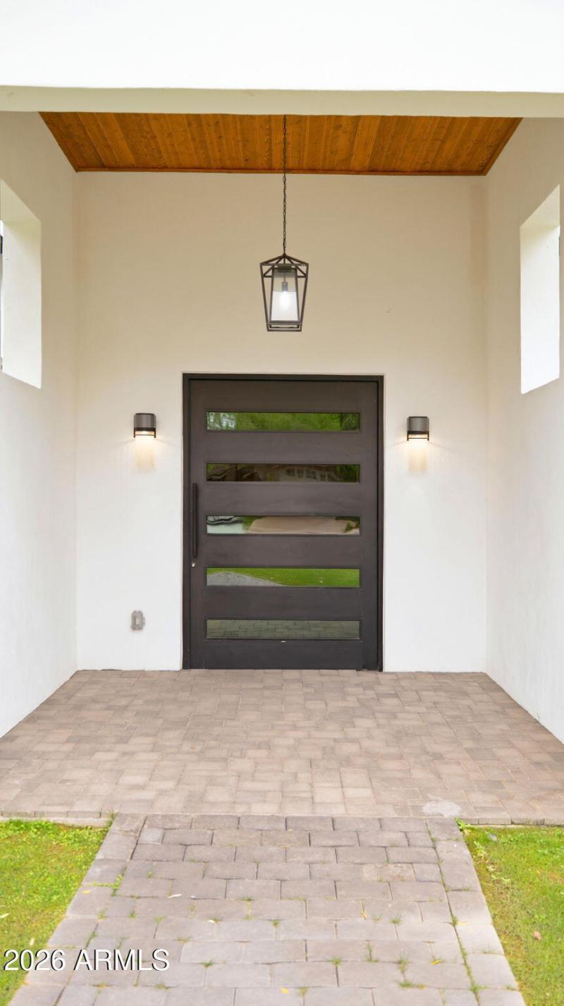 8-web-or-mls-P1553014-2