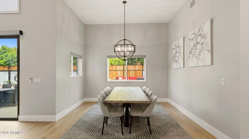 27-web-or-mls-P1552745-2
