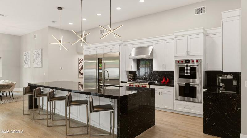 21-web-or-mls-P1552822-2