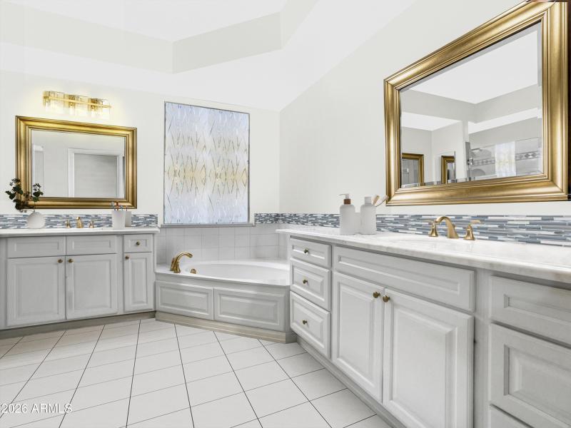 MAINBATH2