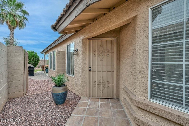 Entry-Backyard
