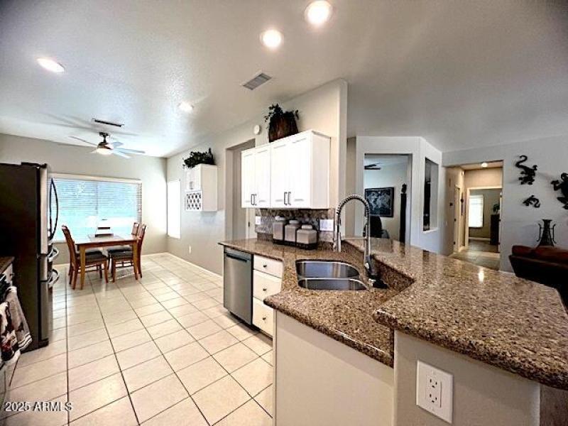 Kitchen 3