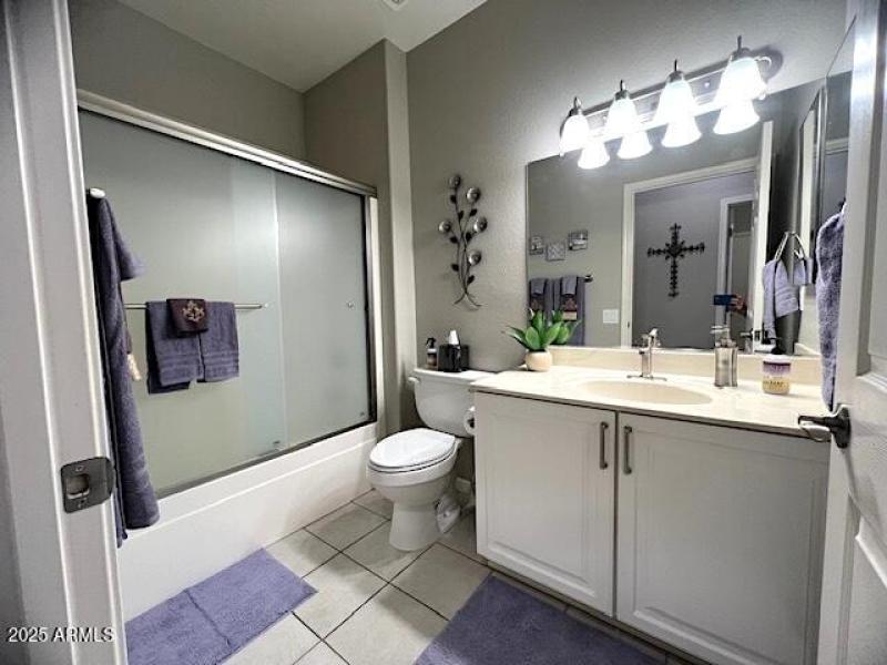 2nd Bathroom