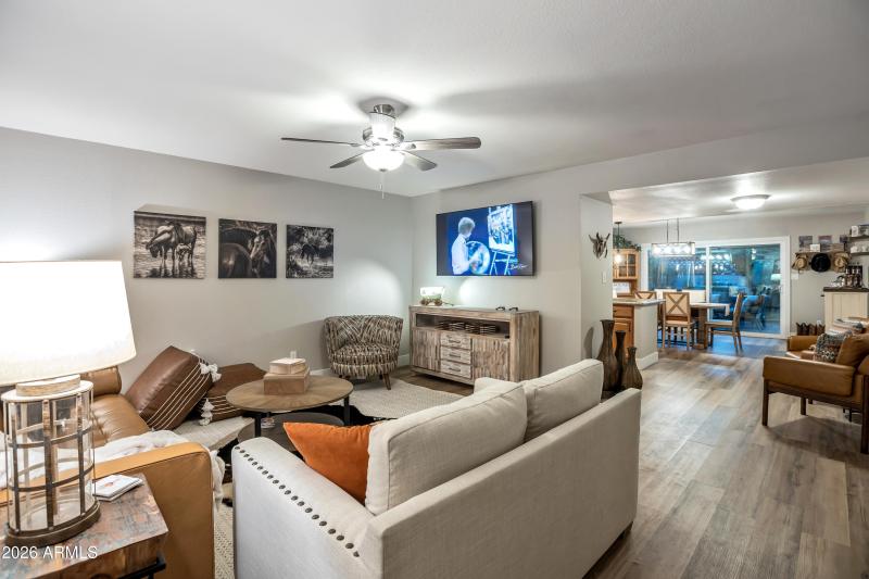 Family room 5