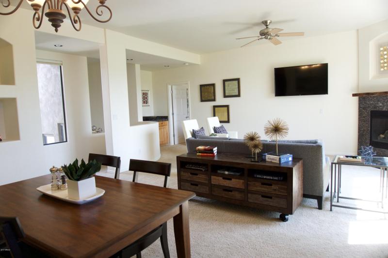 yesgreat room 2