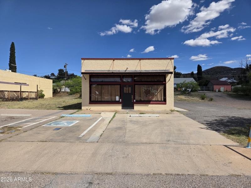 412 Arizona Str