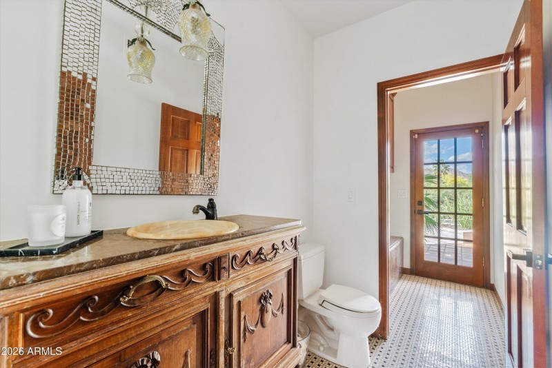 1st Floor Pool Bath