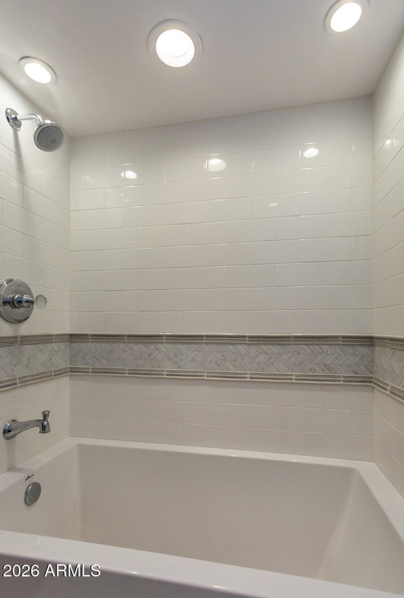 Hollywood Bath