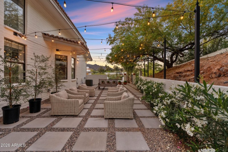 Al Fresco on East side of Home