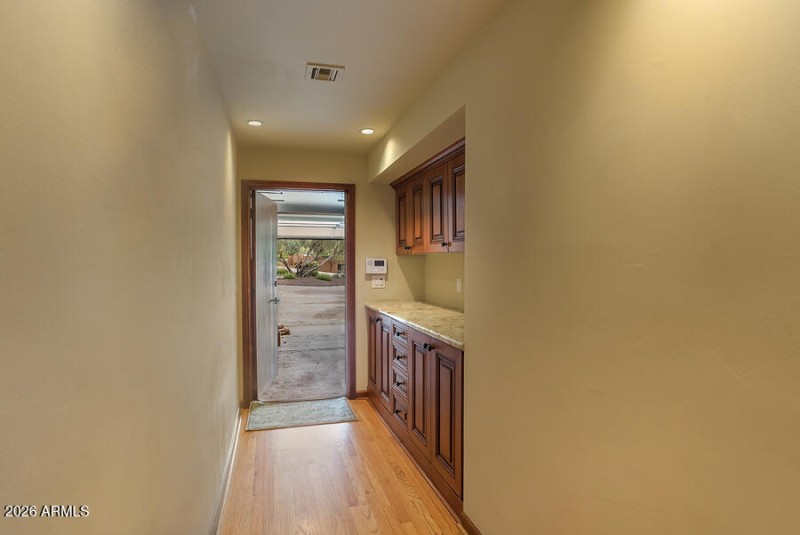 Hall to 3-Car Garage