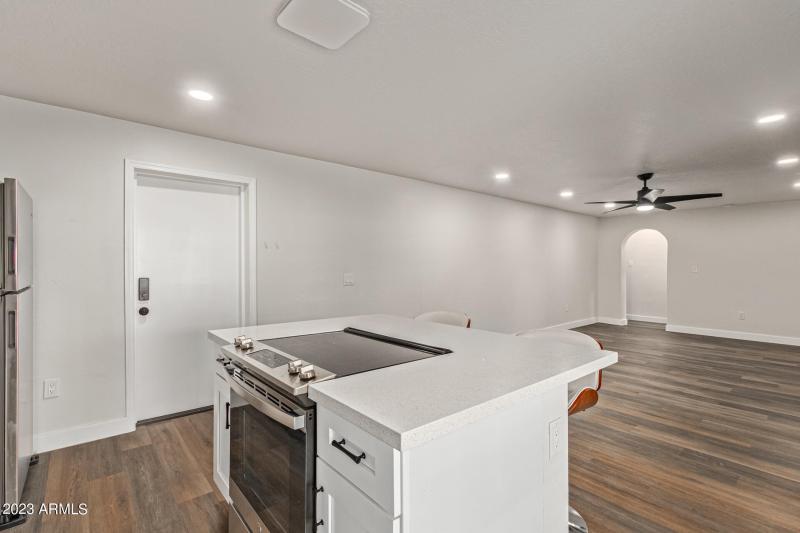 Unit 2 Dinning/Kitchen
