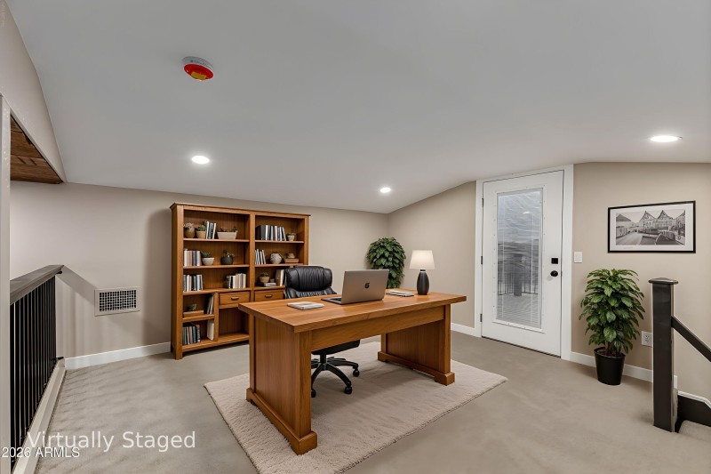 49 93 Wickenburg