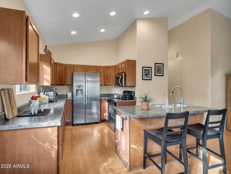 8-web-or-mls-TimberCreekImagery-5