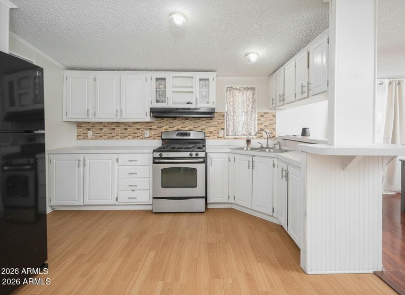 kitchen floor2