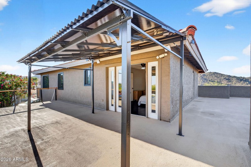 New covered patio