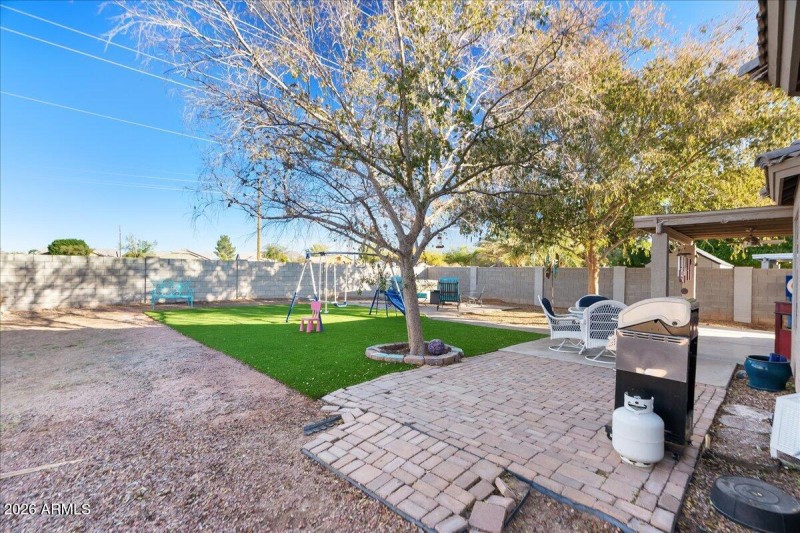 27-Backyard