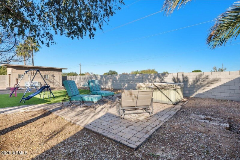 31-Backyard
